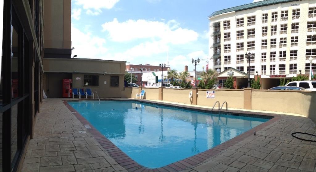 Aqua Vista Resort Hotel Virginia Beach Exterior foto
